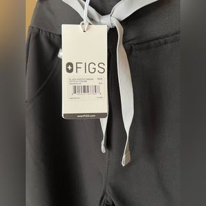 Brand New High Waisted Zamora Jogger Scrub Pants